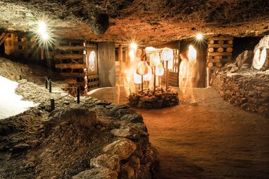 Salzwelten Hallstatt Edelsberg Geister um Salzsteine | © ©Bergauer