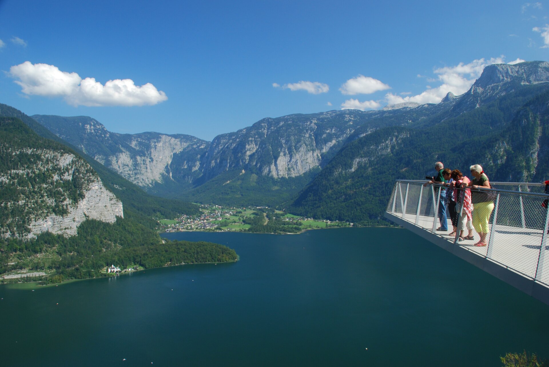 High above the UNESCO World Heritage-listed town: Hallstatt Skywalk & high  valley