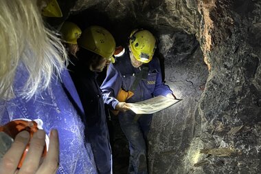 Salzwelten Hallstatt Prähistorische Führung Lageplan lesen  | © Magdalena Meisl Salzwelten 