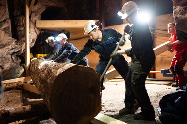 Salzwelten Altaussee Tanne Bergwerk Aufstellen Bergmänner  | © Thomas Sattler 