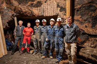 Salzwelten Altaussee Gruppenbild der Bergmänner  | © Thomas Sattler 